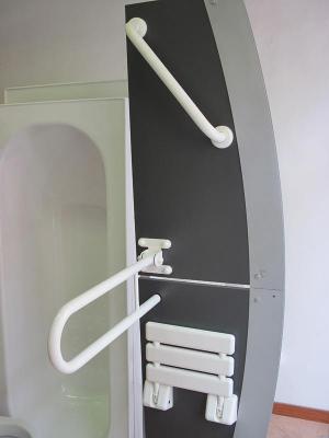 Maniglioni e Sedili: 3